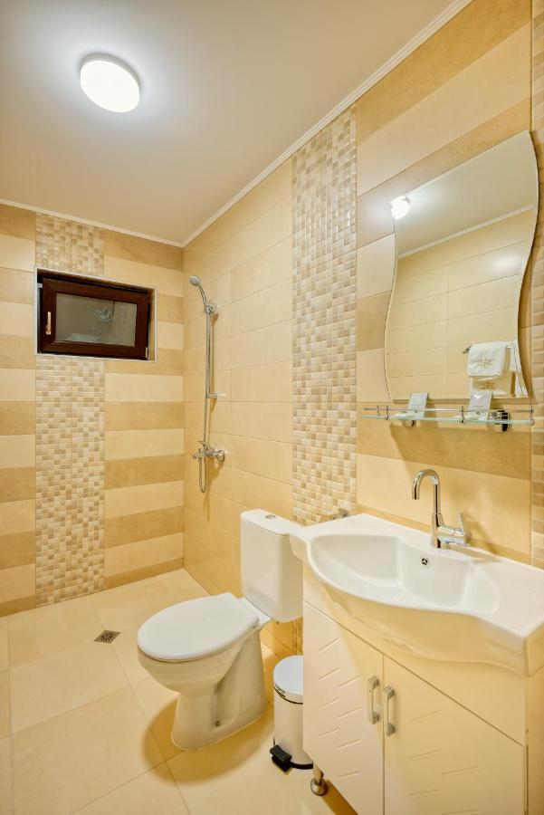Комплекс Колонада Hotel Hisarya Bagian luar foto